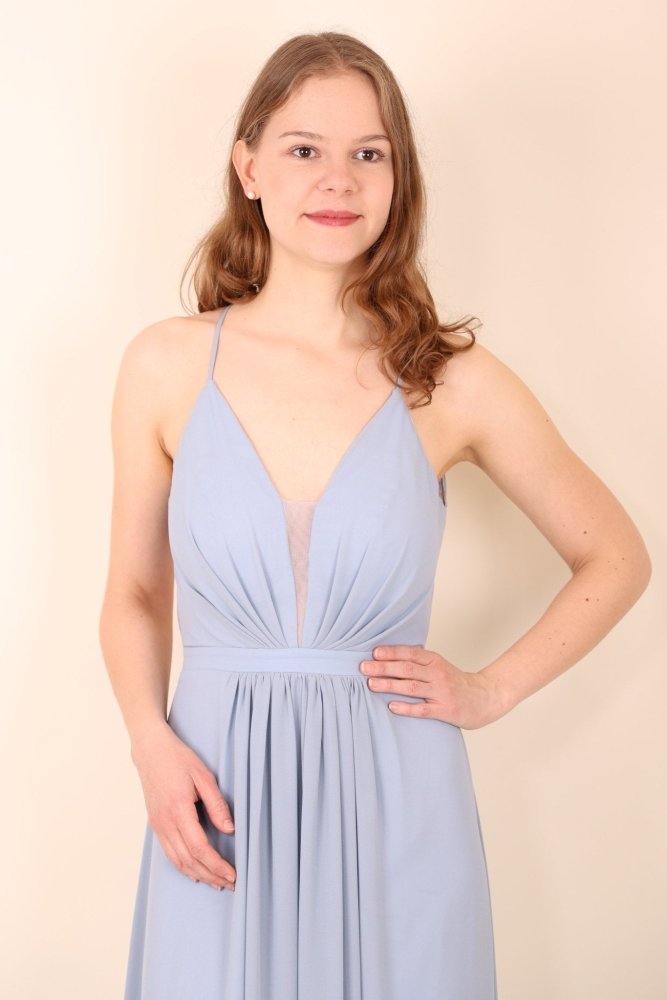 Chiffon - Abendkleid mit V - Ausschnitt & tiefem Rücken, hellblau - Dein Kleiderladen