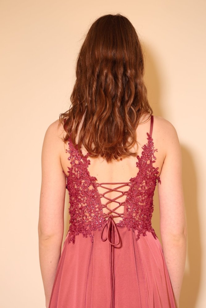 langes Abendkleid mit Spitze, Schnürung & Satinrock, rosenholz - Dein Kleiderladen