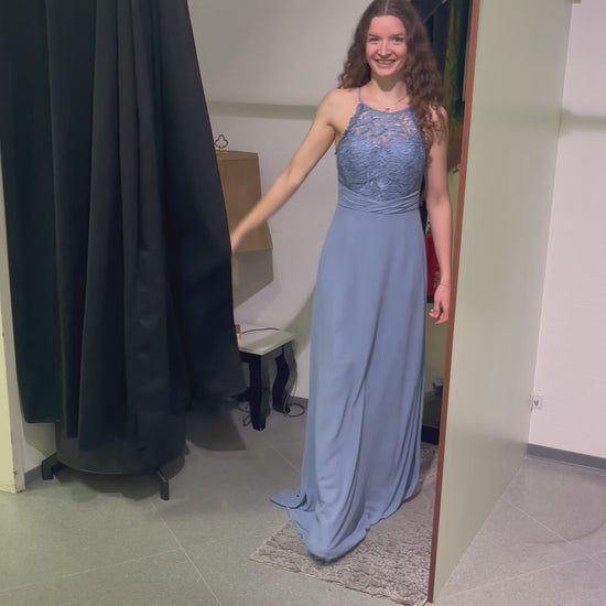 hochgeschlossenes Abendkleid mit Spitze, hellblau - Dein Kleiderladen