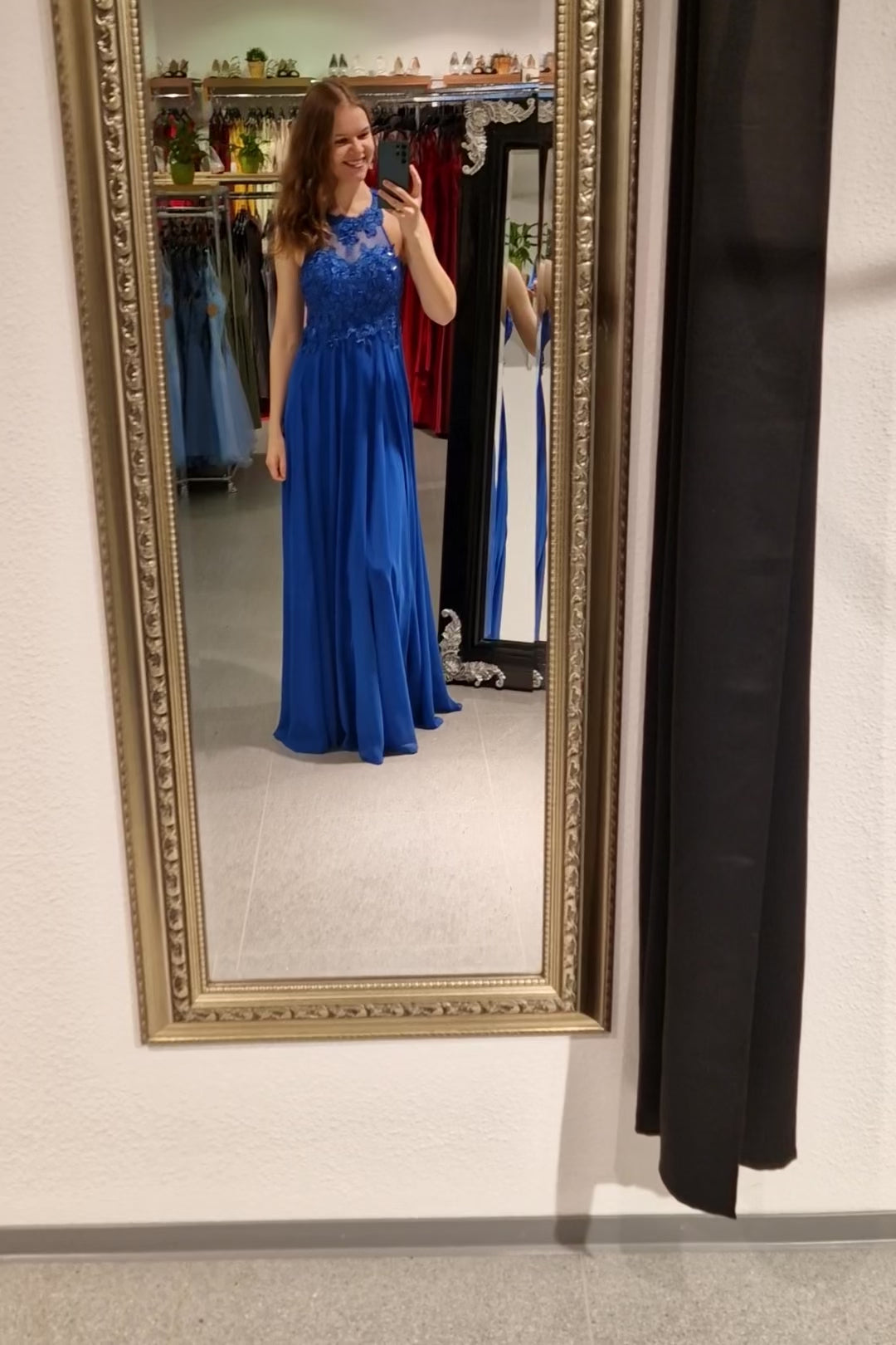 hochgeschlossenes Ballkleid mit Spitze, königsblau - Dein Kleiderladen