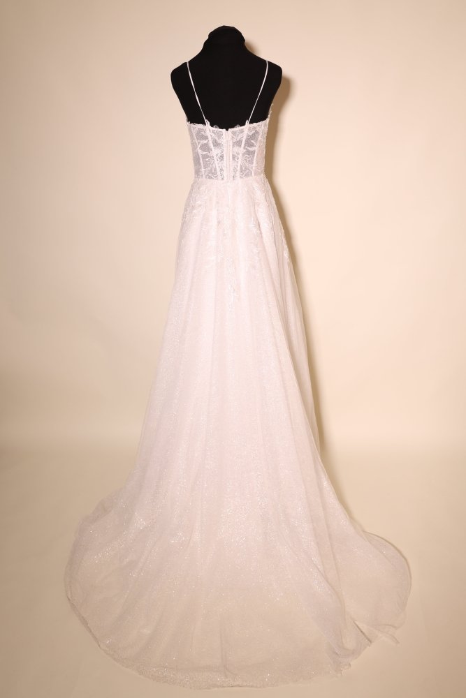 Second Hand Brautkleid mit Corsagen - Oberteil, Tüllärmeln und Glitzertüllrock, ivory - Dein Kleiderladen