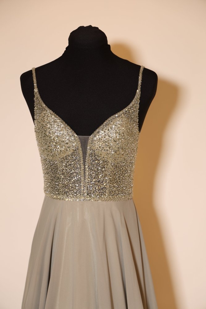Second Hand elegantes Chiffonkleid mit Glitzeroberteil, oliv - Dein Kleiderladen