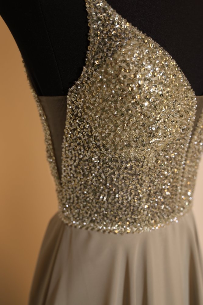 Second Hand elegantes Chiffonkleid mit Glitzeroberteil, oliv - Dein Kleiderladen