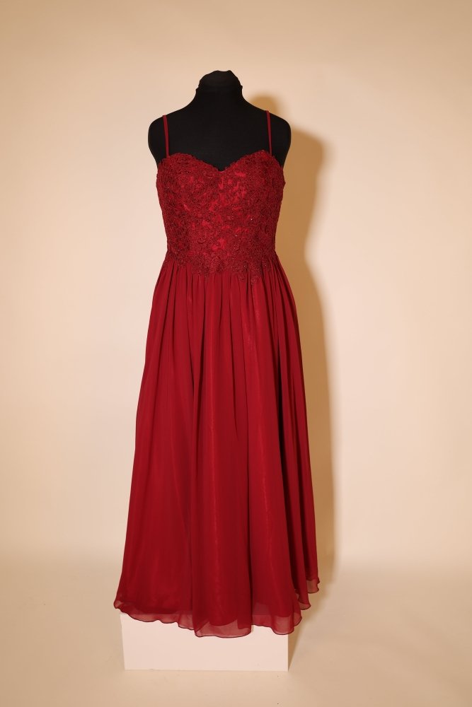 Second Hand elegantes Chiffonkleid mit Spitze und Herzausschnitt, dunkelrot - Dein Kleiderladen
