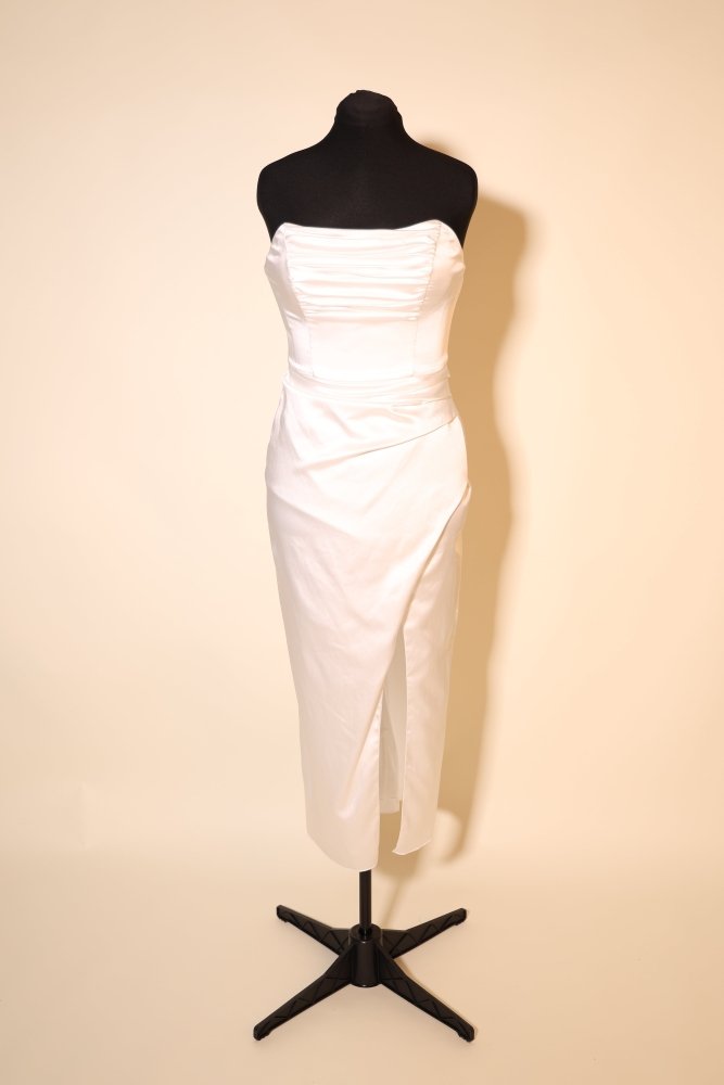 Second Hand enges, trägerloses Midi - Brautkleid mit Raffungen, ivory - Dein Kleiderladen