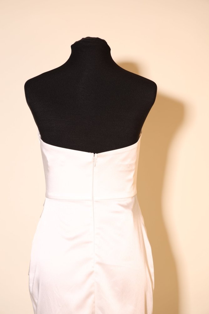 Second Hand enges, trägerloses Midi - Brautkleid mit Raffungen, ivory (Kopie) - Dein Kleiderladen