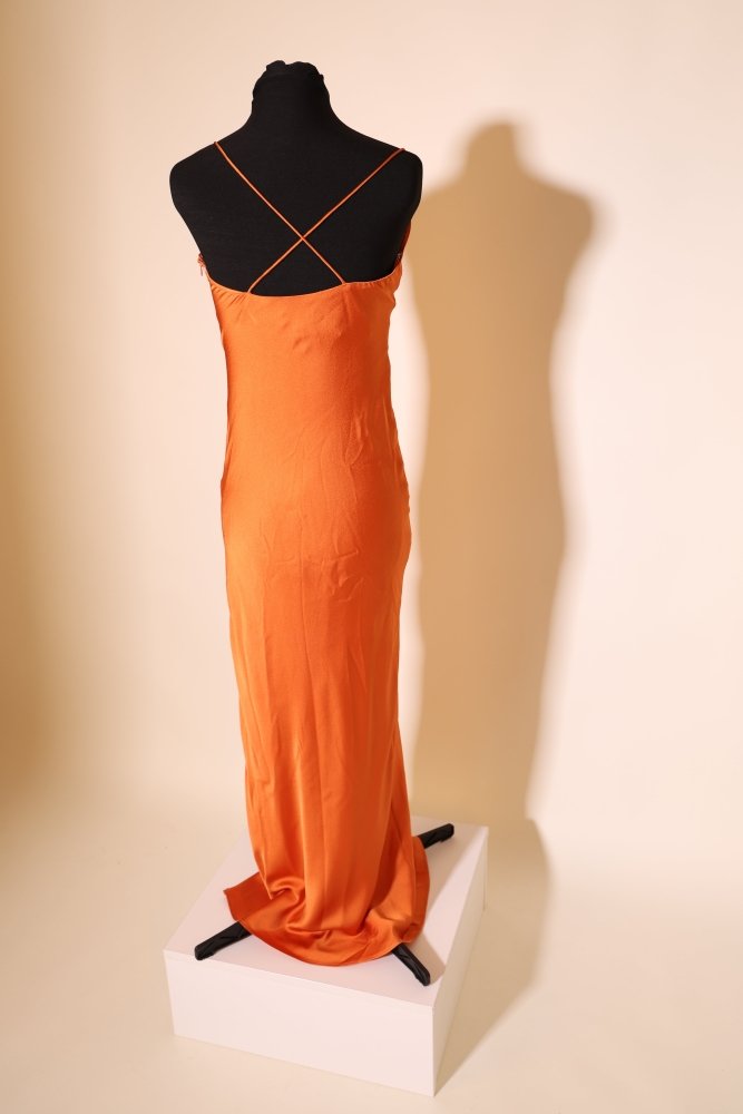 Second Hand figurbetontes, schlichtes Satinkleid mit Wasserfallausschnitt, orange - Dein Kleiderladen