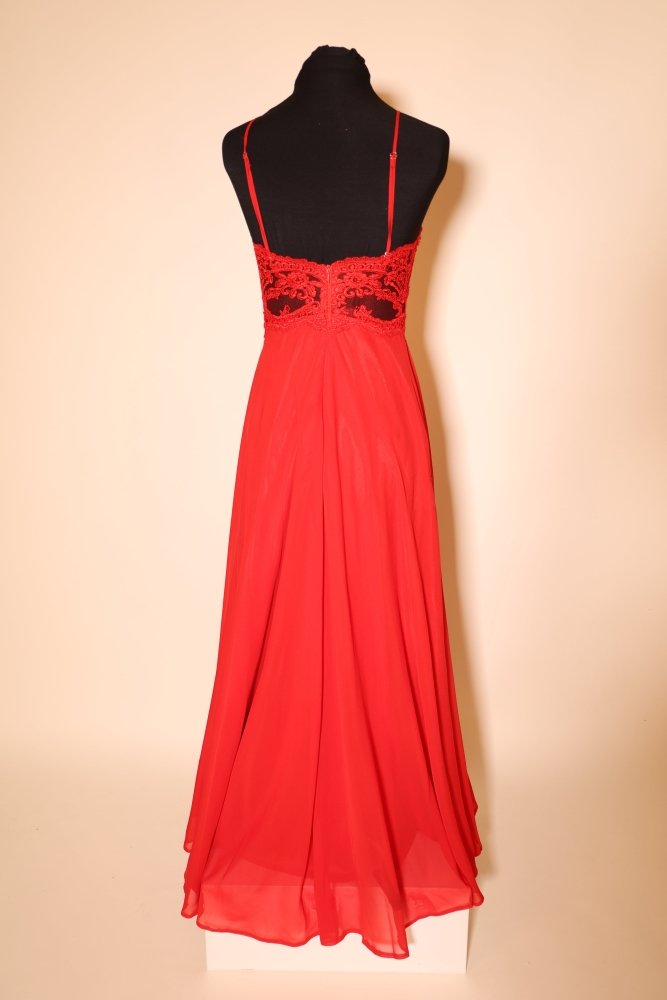 Second Hand hochgeschlossenes Abendkleid mit geradem Rückenausschnitt, rot - Dein Kleiderladen