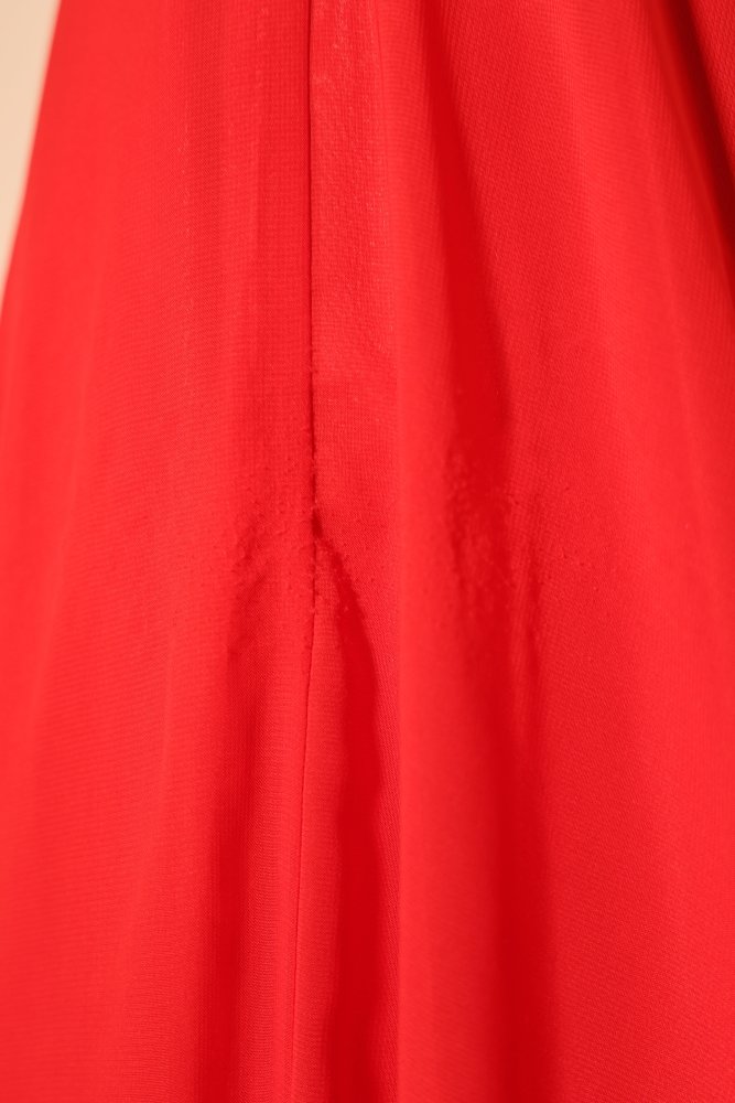 Second Hand hochgeschlossenes Abendkleid mit geradem Rückenausschnitt, rot - Dein Kleiderladen