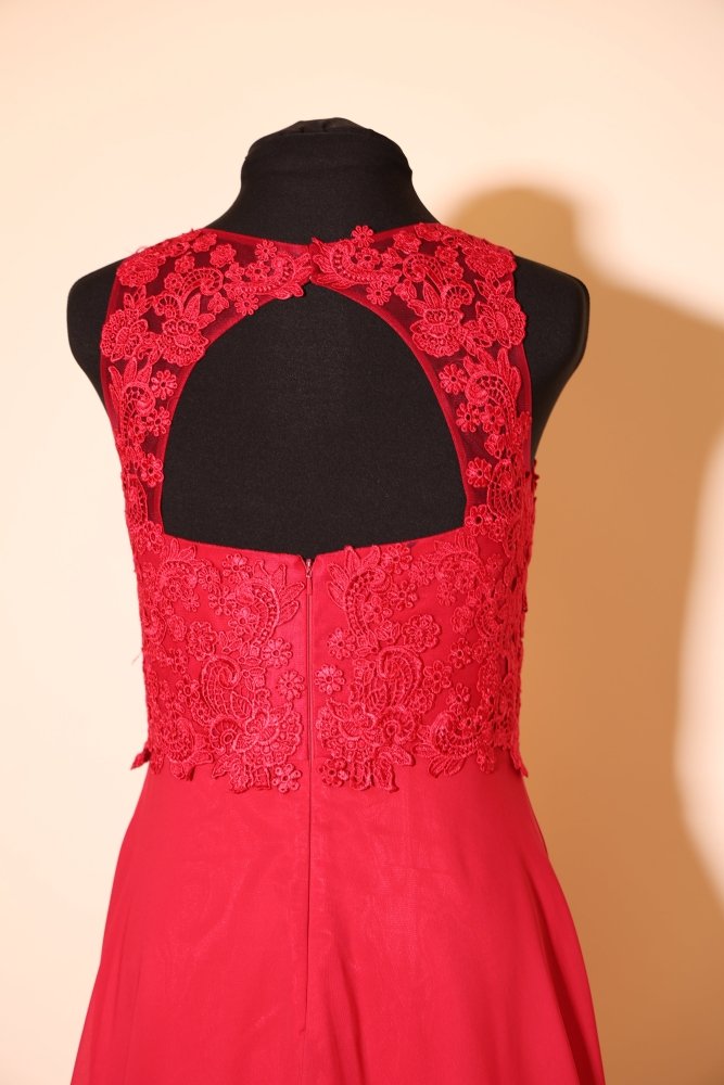 Second Hand hochgeschlossenes Chiffonkleid mit Spitze, rot - Dein Kleiderladen