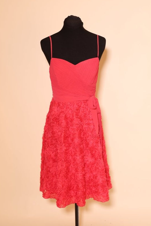 Second Hand kurzes Abendkleid mit besticktem Rock und Herzausschnitt, pink - Dein Kleiderladen