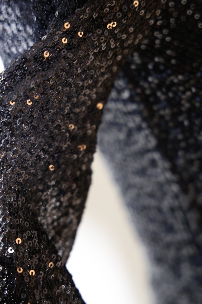 Second Hand kurzes Paillettenkleid mit langen Ärmeln, schwarz - Dein Kleiderladen