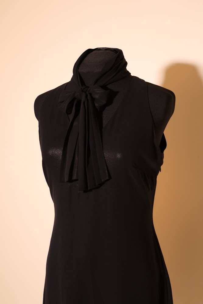 Second Hand Midikleid mit schimmerndem Stoff, schwarz - Dein Kleiderladen