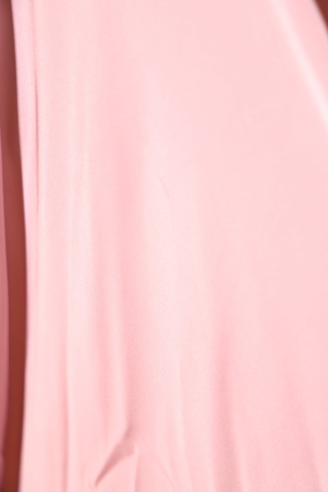 Second Hand schlichtes Satinkleid mit V - Ausschnitt, rosa - Dein Kleiderladen