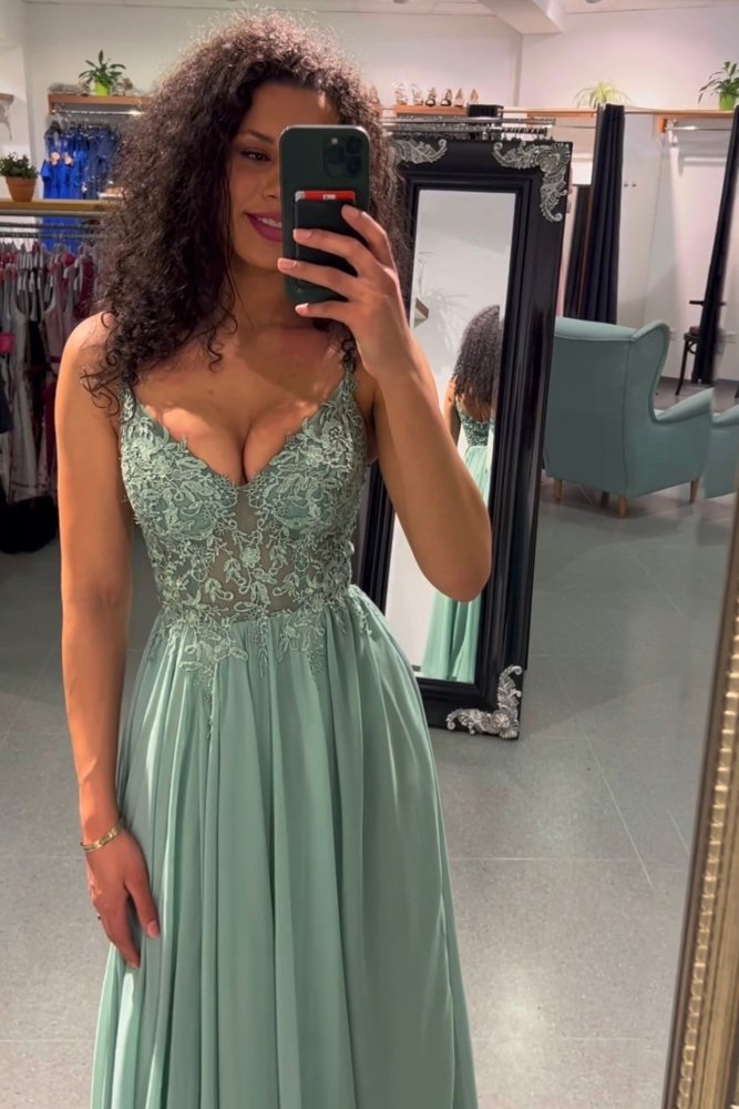 Ballkleid – elegantes langes Chiffonkleid mit feiner Spitze, hellgrün - Dein Kleiderladen