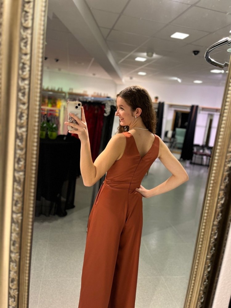 Satin-Jumpsuit, terracotta - Dein Kleiderladen