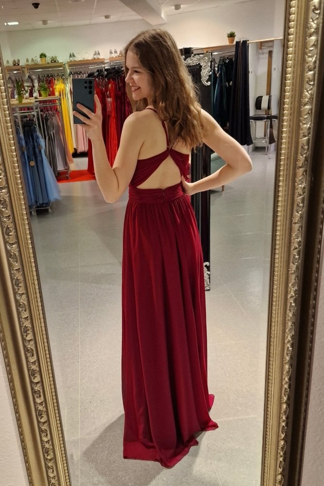 Schlichtes Abendkleid mit Raffungen und V-Ausschnitt, bordeaux - Dein Kleiderladen